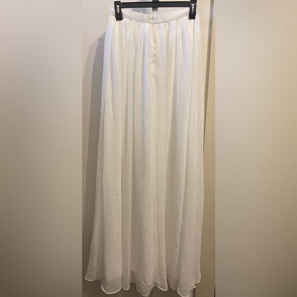 Lulu's High Waisted Maxi Skirt with Side Slit Medium - Picture 2 of 5